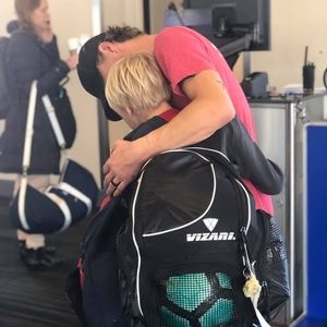 Meet your Posher, Dustin